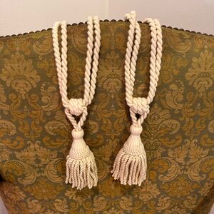 Elegant Cream Curtain Tie-Backs with Tassels